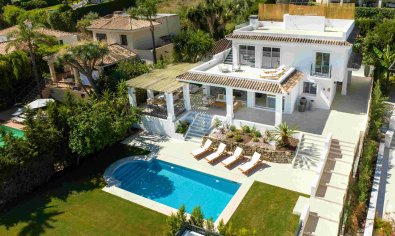 Obra nueva - Villa -
Marbella