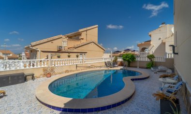 Detached villa with private pool and 3 bedrooms in Rojales, Costa Blanca