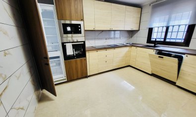 Bestaande bouw - Herenhuis -
San Miguel de Salinas