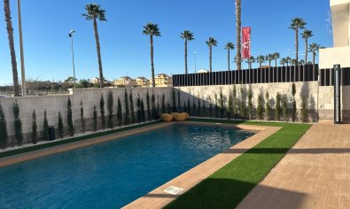 Resale - Villa -
Ciudad Quesada