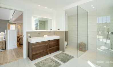 Nieuwbouw Woningen - Villa -
Marbella