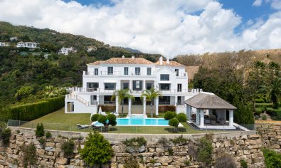 Nieuwbouw Woningen - Villa -
Benahavís