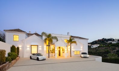 Nieuwbouw Woningen - Villa -
Benahavís