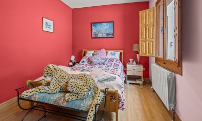 Resale - Finca -
Torremendo