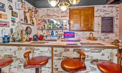 Resale - Finca -
Torremendo