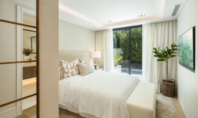 Obra nueva - Villa -
Marbella