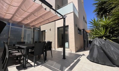 Resale - Townhouse -
Torre de la Horadada