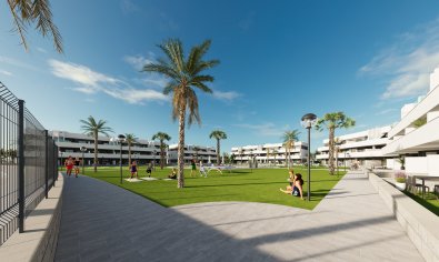 Nieuw luxe 2-slaapkamer appartement met zwembad nabij zee in Guardamar