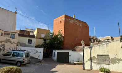 Resale - Apartment -
San Miguel de Salinas