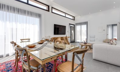 Nieuwbouw Woningen - Villa -
La Mata