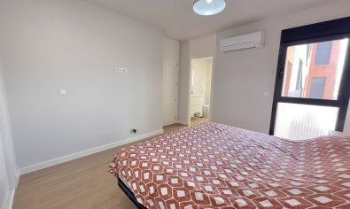 Reventa - Apartamento / piso -
Villamartín - Villamartin