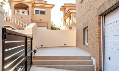 Bestaande bouw - Villa -
Cuidad Quesada