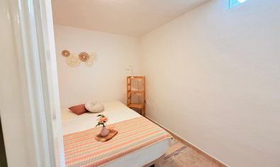 Ruime gerenoveerde 'maite' woning met 4 slaapkamers en gemeenschappelijk zwembad in Benijofar