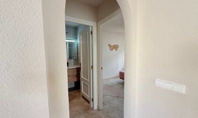 Ruime gerenoveerde 'maite' woning met 4 slaapkamers en gemeenschappelijk zwembad in Benijofar