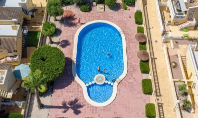 Ruime gerenoveerde 'maite' woning met 4 slaapkamers en gemeenschappelijk zwembad in Benijofar