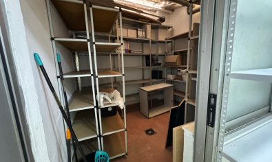 Bestaande bouw - Commercieel -
Guardamar del Segura