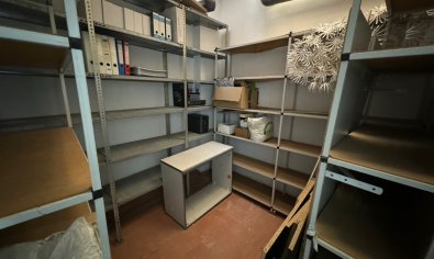 Bestaande bouw - Commercieel -
Guardamar del Segura