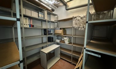 Bestaande bouw - Commercieel -
Guardamar del Segura