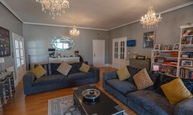 Reventa - Villa -
Las Heredades - Heredades