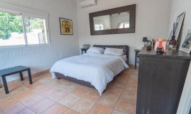 Reventa - Villa -
Las Heredades - Heredades