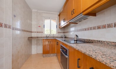 Reventa - Apartamento / piso -
Jacarilla