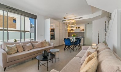 Bestaande bouw - Villa -
Orihuela Costa - Villamartín