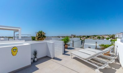 Bestaande bouw - Villa -
Orihuela Costa - Villamartín