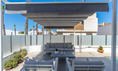 Bestaande bouw - Villa -
Orihuela Costa - Villamartín