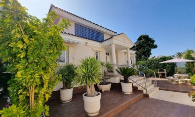 Bestaande bouw - Villa -
Torrevieja - La Mata