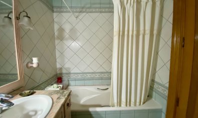 Bestaande bouw - Appartement -
Torrevieja - Playa del Cura