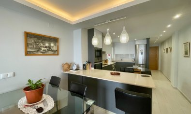 Bestaande bouw - Appartement -
Torrevieja - Playa del Cura