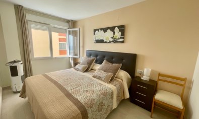 Bestaande bouw - Appartement -
Torrevieja - Playa del Cura