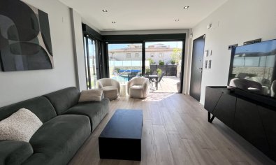 Bestaande bouw - Villa -
Orihuela Costa - Playa Flamenca