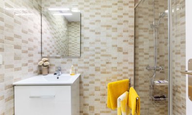 Bestaande bouw - Appartement -
Torrevieja - Centro