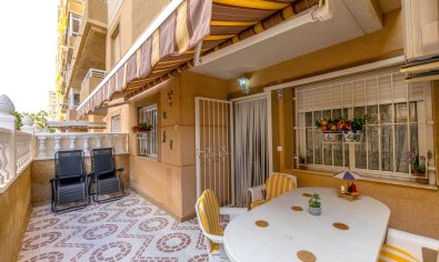 Bestaande bouw - Appartement -
Torrevieja - Centro