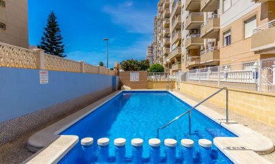 Bestaande bouw - Appartement -
Torrevieja - Centro