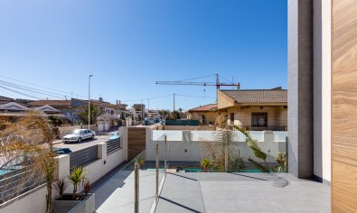 Nieuwbouw Woningen - Villa -
La Mata