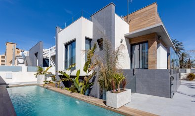 Nieuwbouw Woningen - Villa -
La Mata