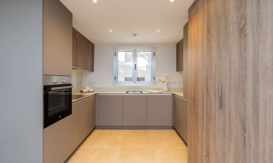 Obra nueva - Apartamento / piso -
Estepona