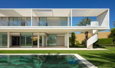 Nieuwbouw Woningen - Villa -
Casares