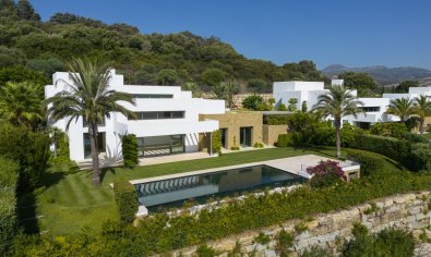 Nieuwbouw Woningen - Villa -
Casares
