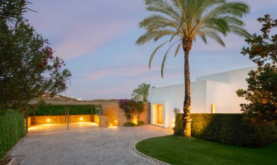 Nieuwbouw Woningen - Villa -
Casares