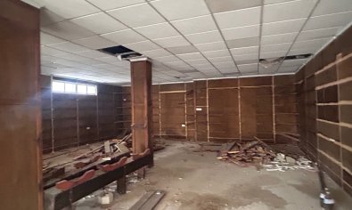 Resale - Commercial (6) -
Jacarilla