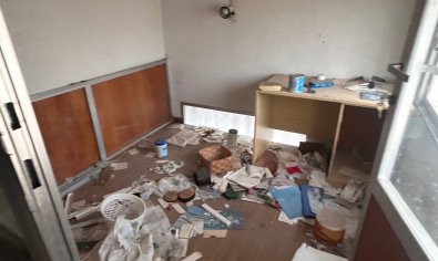 Resale - Commercial (6) -
Jacarilla