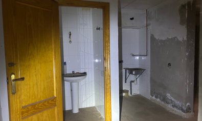 Resale - Commercial (6) -
Jacarilla