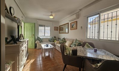 Bestaande bouw - Bungalow -
Orihuela Costa - La Zenia