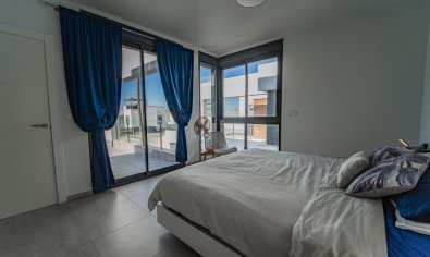 Reventa - Villa /Adosado -
Benijófar - Benijofar