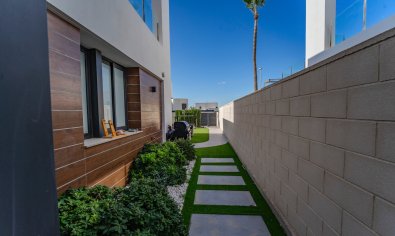 Reventa - Villa /Adosado -
Benijófar - Benijofar