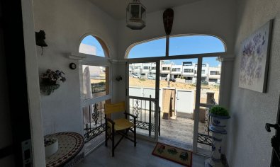 Te koop 3-Slaapkamer rijtjeswoning in Sol Golf, Orihuela Costa