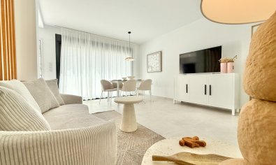 Obra nueva - Bungalow - Solarium -
Cox